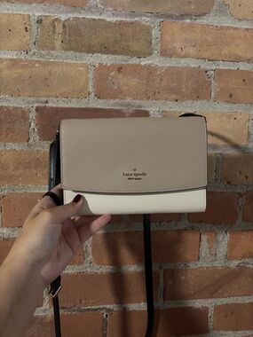 kate spade Perry Color block Beige & Cream Crossbody with Black Strap